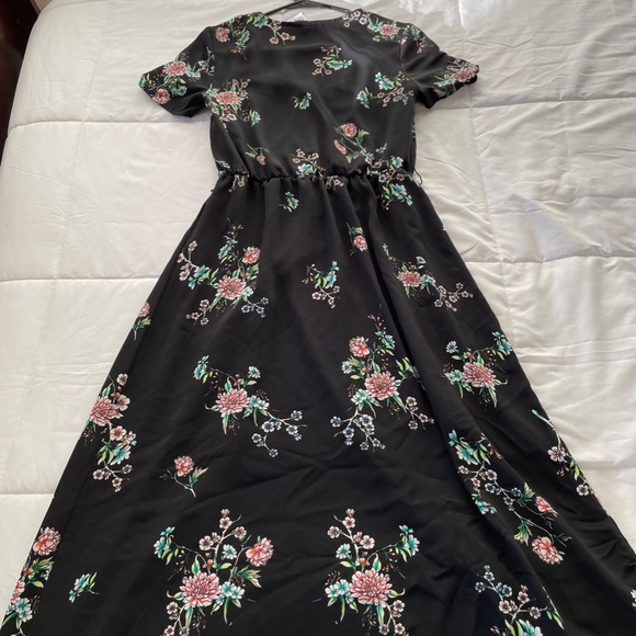 H&M Black Floral Wrap Dress (Size 2) - Picture 3 of 5